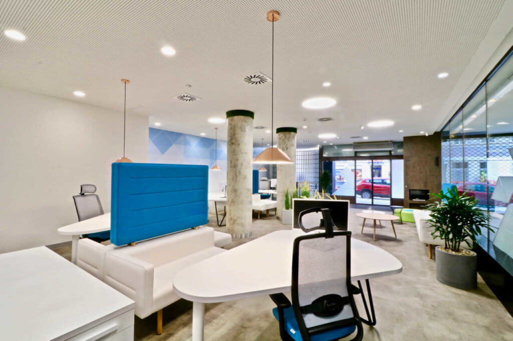 Vstupní lobby kanceláří <strong>Modré Pyramidy</strong>