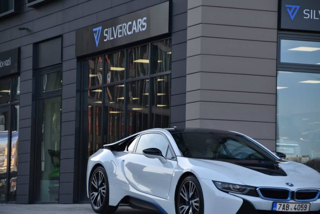 Showroom automobilů <strong>Silvercars</strong> Rustonka