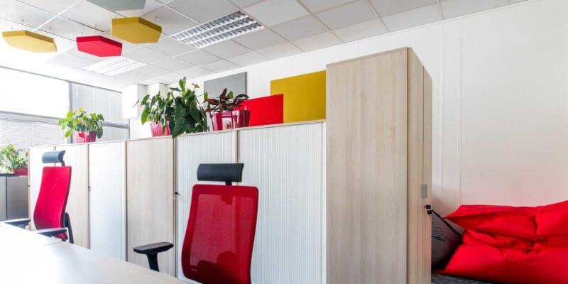 Červený design kanceláře